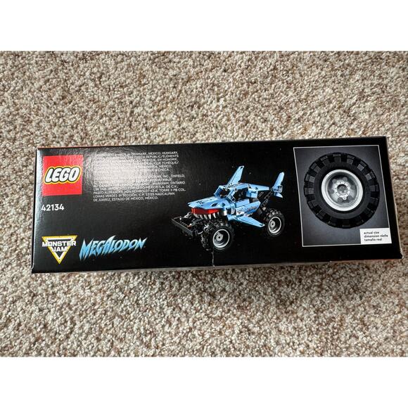 LEGO Monster Jam Megalodon MEGA (42134); 247 Pcs; NEW in BOX! Ages 7+ - Picture 6 of 6
